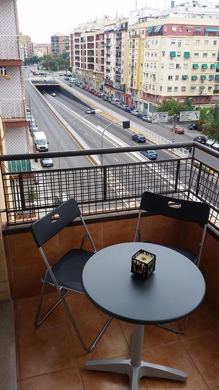 Pasarela Apartment Valencia Buitenkant foto